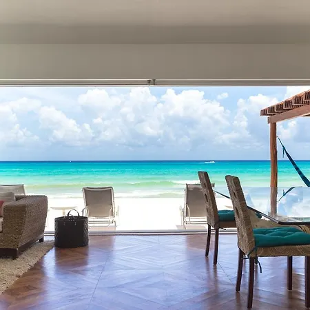 Beach Front House Casa Marmol Hotel